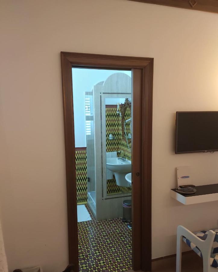 Taverna Del Capitano Marina del Cantone المظهر الخارجي الصورة