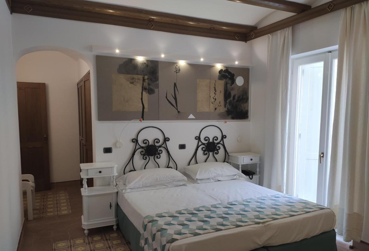 Taverna Del Capitano Marina del Cantone المظهر الخارجي الصورة